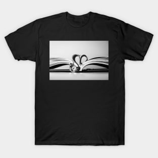 Book heart T-Shirt